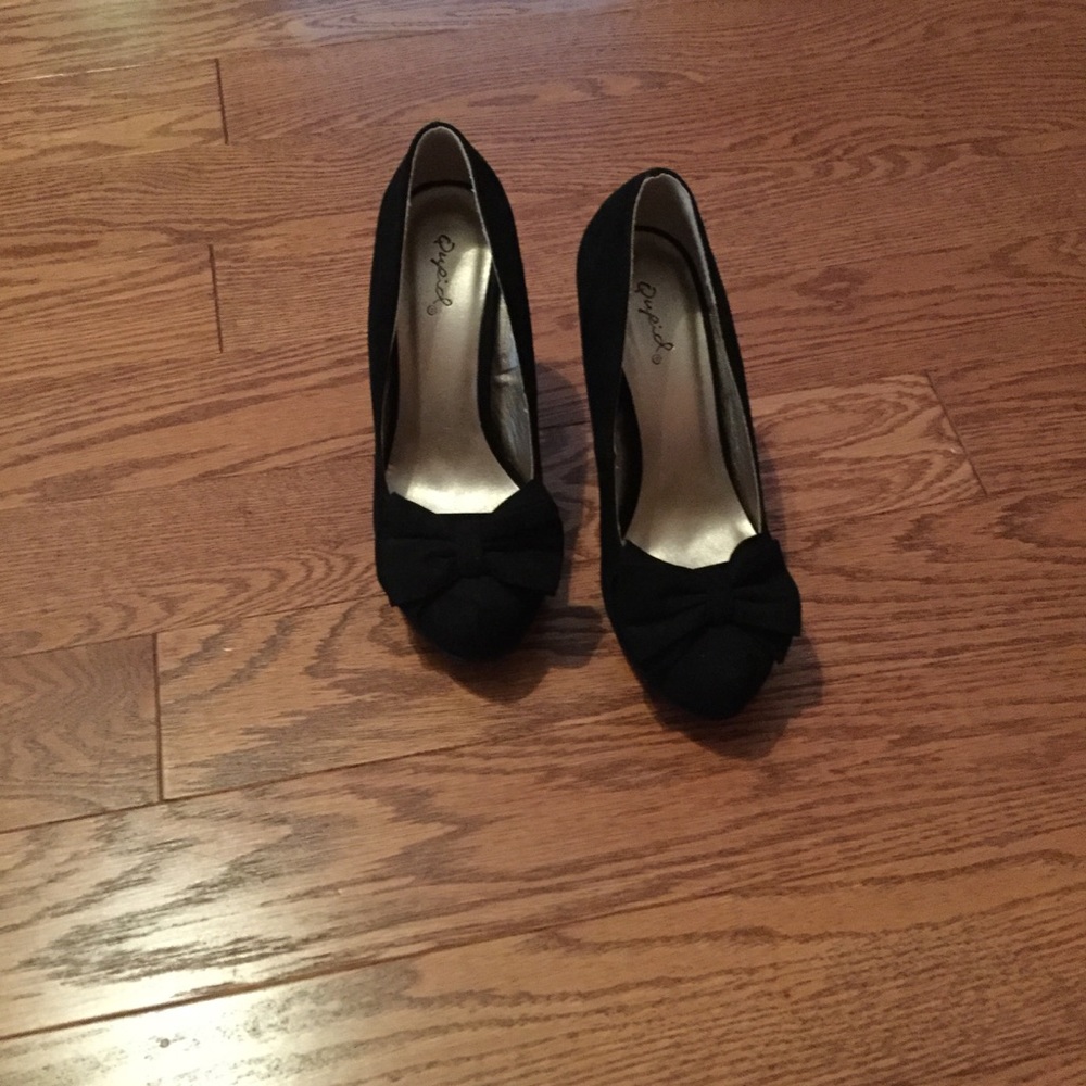 Black heels
